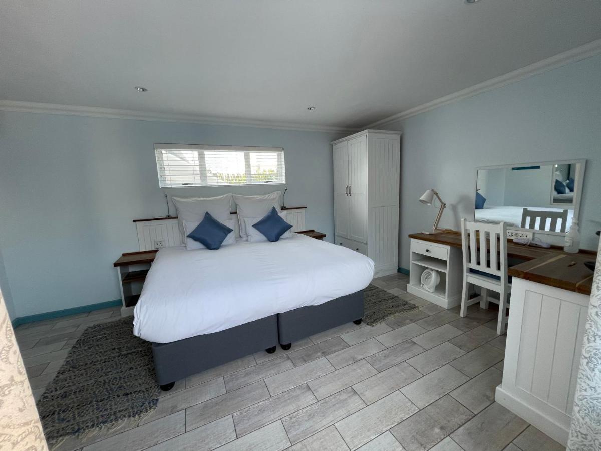 Bluesky Arniston Guest House Exterior foto